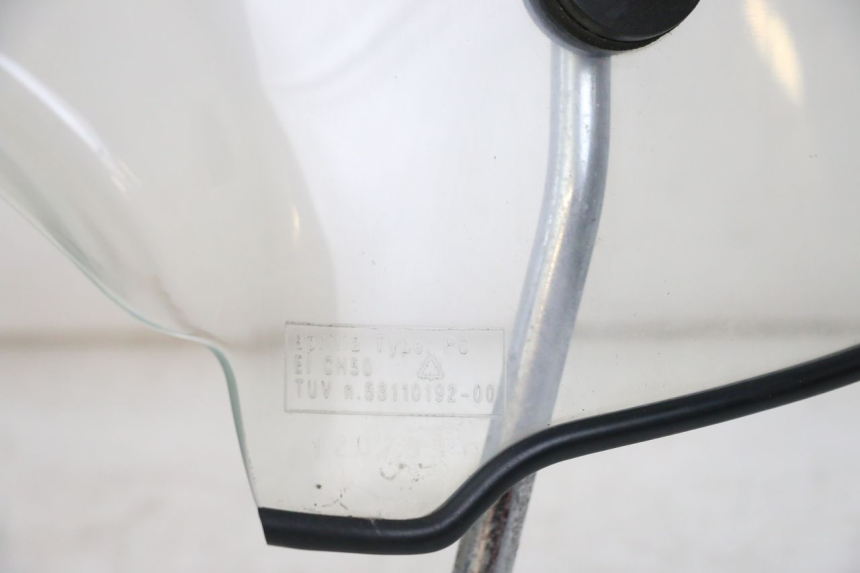 photo de PARABRISAS APRILIA SCARABEO GT 125 (1999 - 2007)