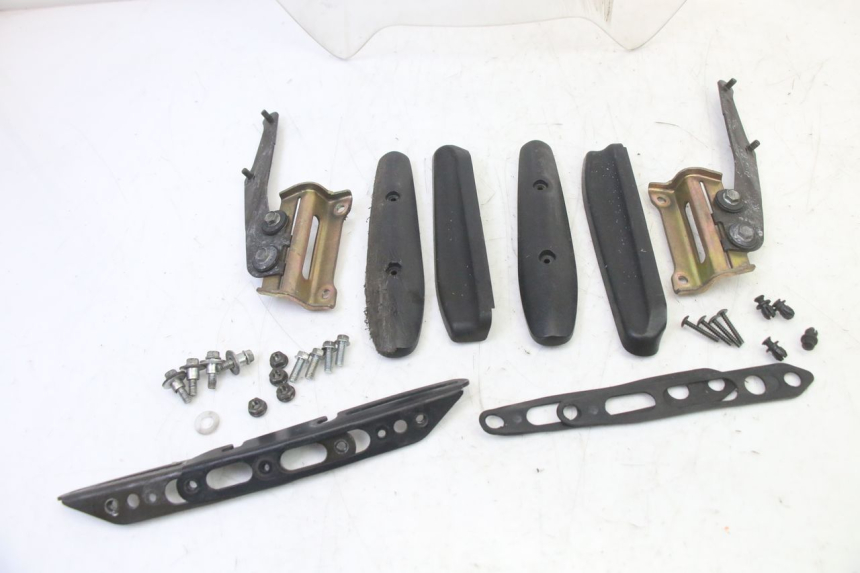 photo de PARABRISAS HONDA ST PAN EUROPEAN 1300 (2002 - 2013)
