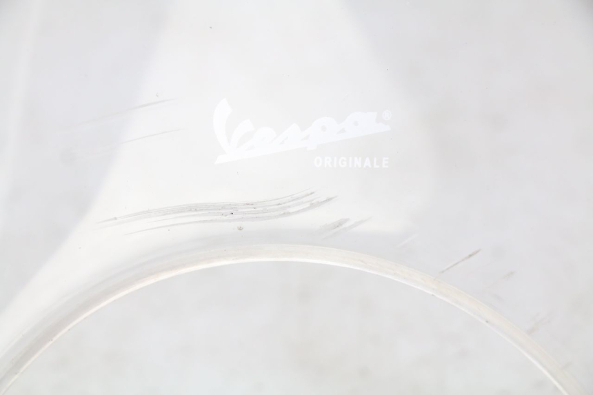 photo de PARABRISAS PIAGGIO VESPA GTS IGET ABS 125 (2017 - 2023)