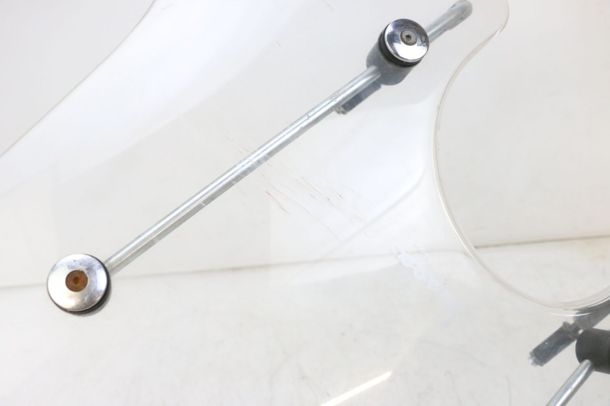 photo de PARABRISAS PIAGGIO VESPA GTS SUPER IE 125 (2009 - 2016) - Zoom estado de uso