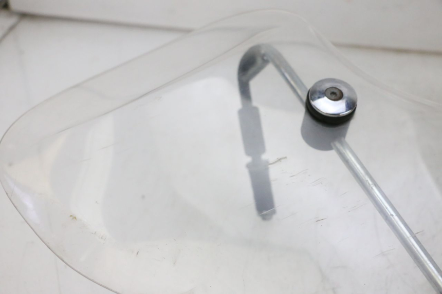 photo de PARABRISAS PIAGGIO VESPA GTS SUPER IE 125 (2009 - 2016) - Marcados y referencias originales