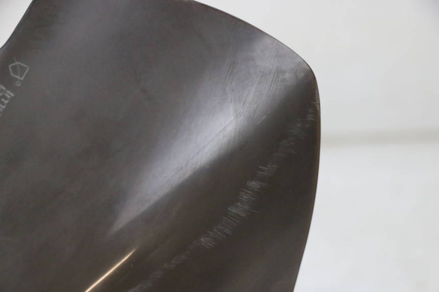 photo de PARABRISAS YAMAHA X-MAX XMAX 125 (2010 - 2013) - Estado de la superficie y material