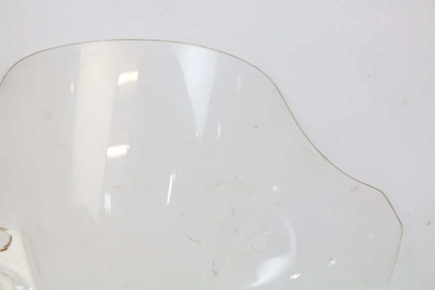 photo de PARABRISAS YAMAHA YP MAJESTY 125 (2007 - 2010)