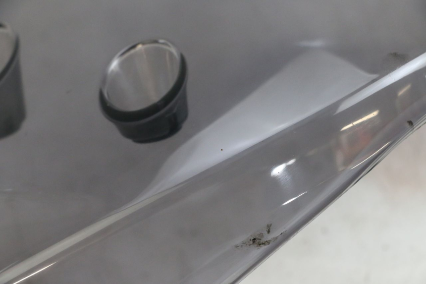 photo de PARABRISAS YAMAHA YP MAJESTY 125 (2002 - 2006)