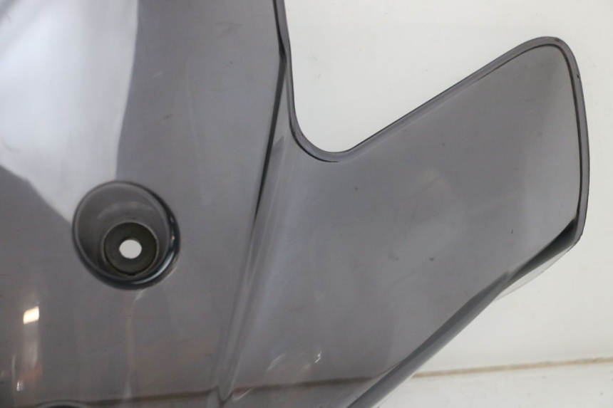 photo de PARABRISAS YAMAHA YP MAJESTY 125 (2002 - 2006)