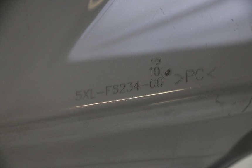 photo de PARABRISAS YAMAHA YP MAJESTY 125 (2007 - 2010)