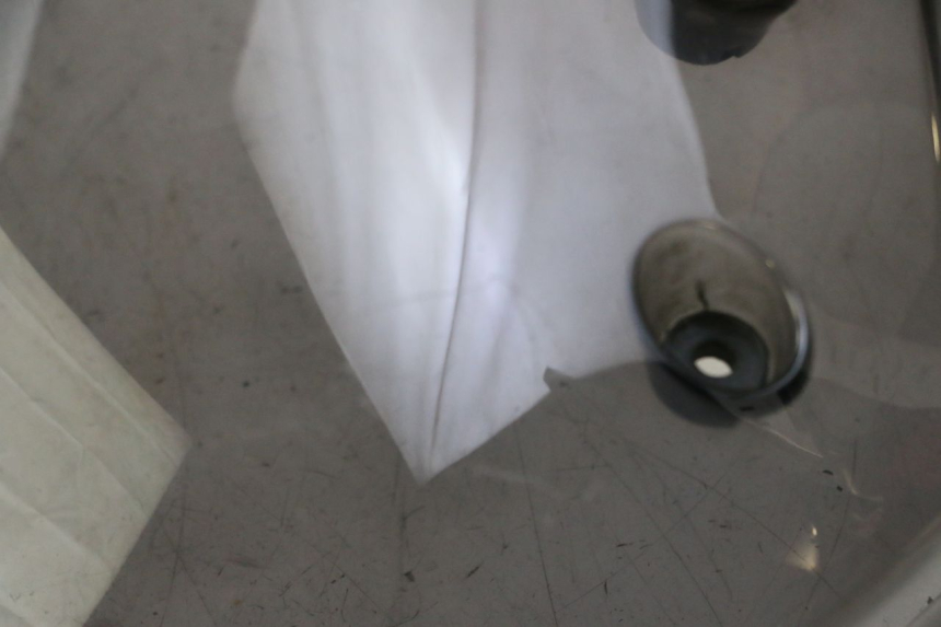 photo de PARABRISAS YAMAHA YP MAJESTY 125 (2007 - 2010)