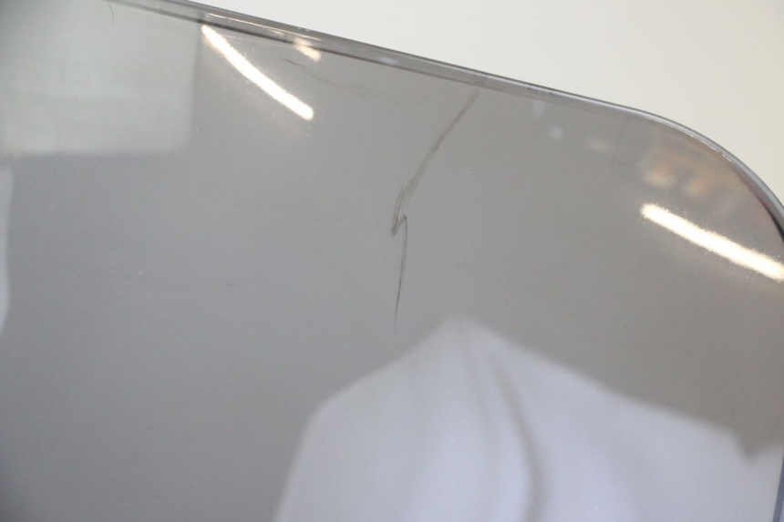 photo de PARABRISAS YAMAHA YP MAJESTY 125 (2007 - 2010)