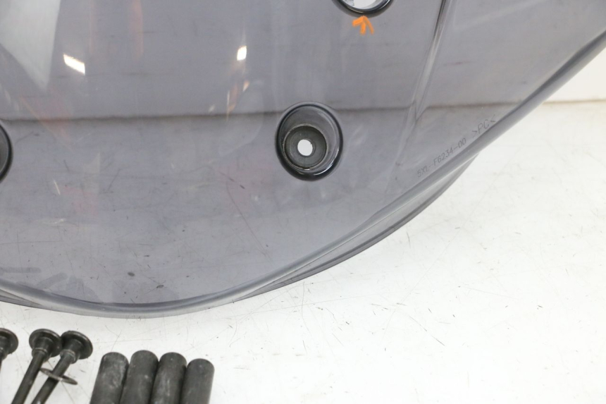 photo de PARABRISAS YAMAHA YP MAJESTY 125 (2002 - 2006) - Foto de producto adicional