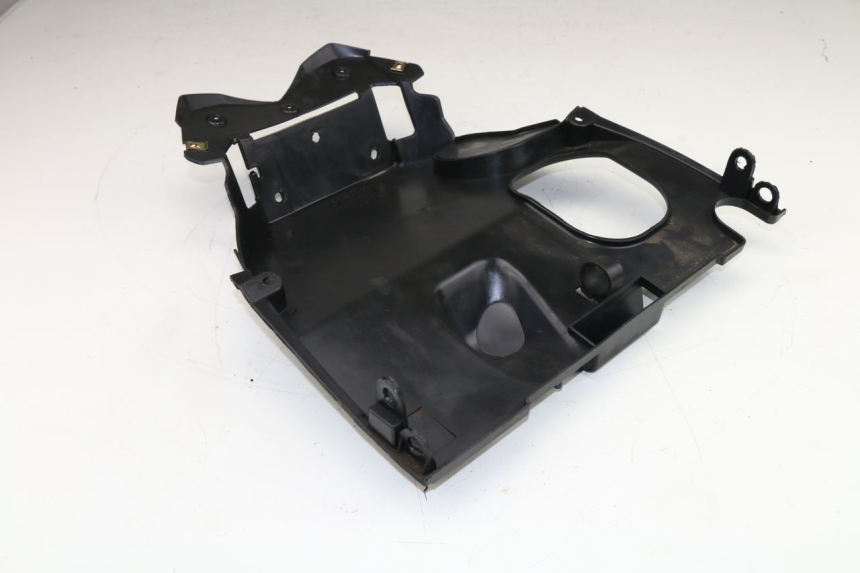 photo de PASE RUEDA TRASERO KYMCO AGILITY NAKED RENOUVO 4T 50 (2011 - 2017)