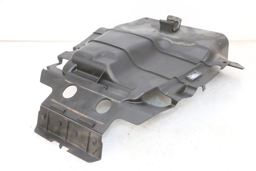 photo de PASO RUEDA TRASERA SUZUKI BURGMAN 650 (2013 - 2020)