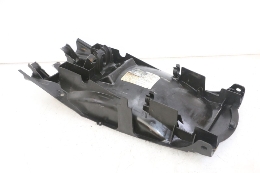 photo de PASE RUEDA TRASERO HONDA CBF 500 (2004 - 2007)