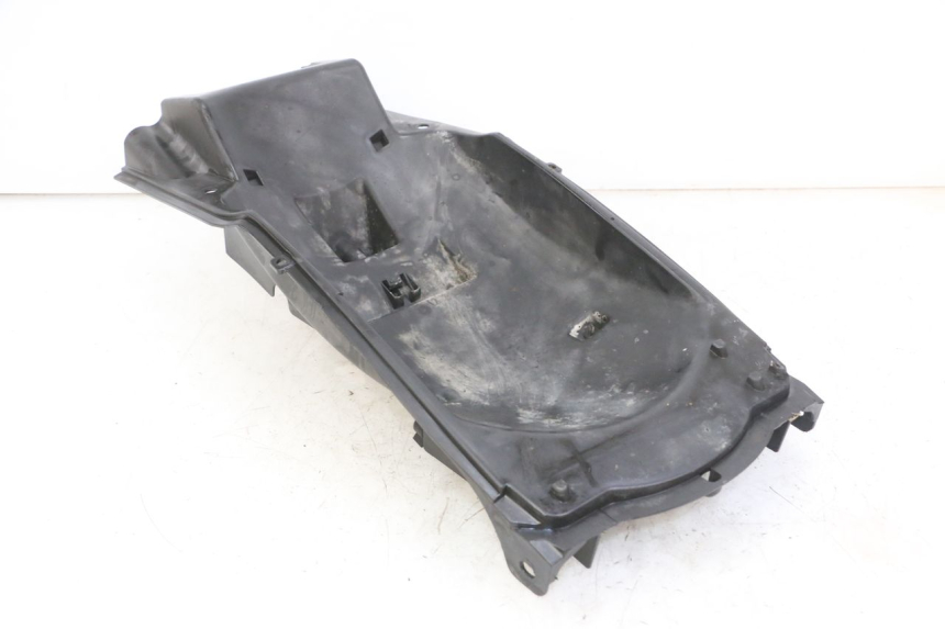 photo de PASE RUEDA TRASERO HONDA CBF 500 (2004 - 2007)