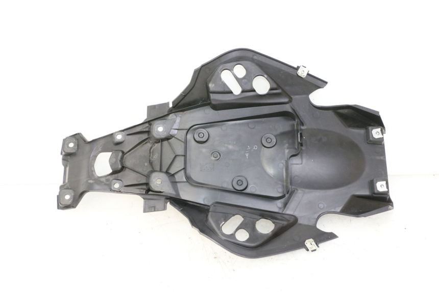 photo de PASE RUEDA TRASERO BMW G310 R 310 (2016 - 2020)