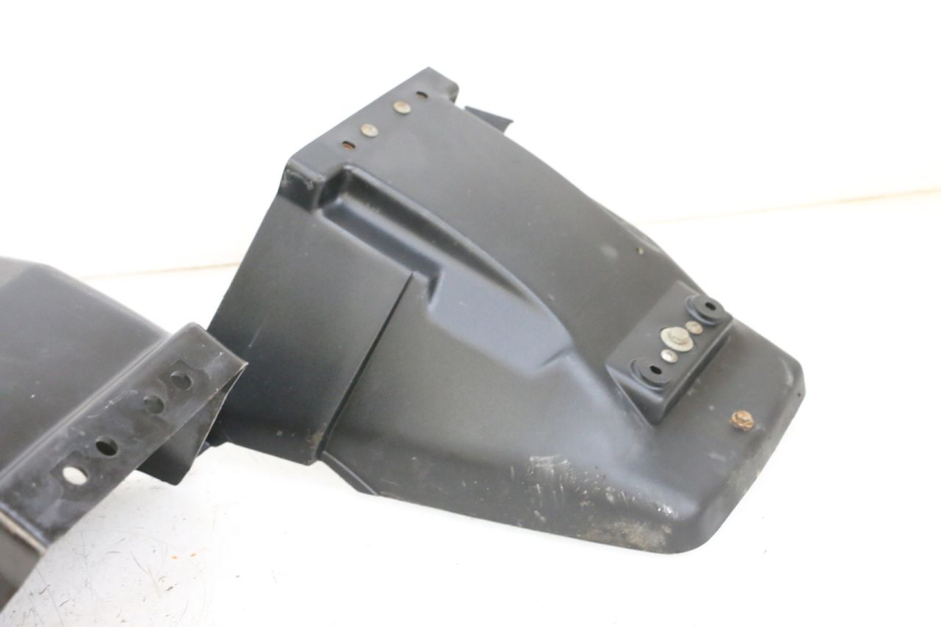 photo de PASE RUEDA TRASERO KAWASAKI GPZ RX 1000 (1986 - 1988) - Detalles de los puntos de fijación