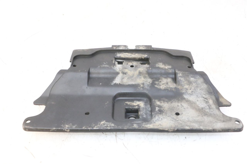 photo de PASE RUEDA TRASERO KYMCO GRAND DINK 125 (2008 - 2014)