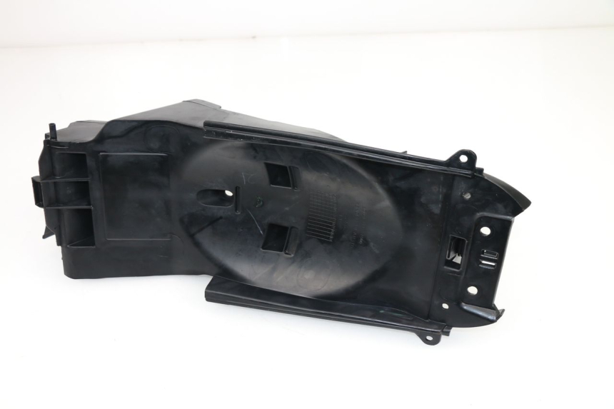 photo de PASE RUEDA TRASERO HONDA CBR R 125 (2011 - 2016)