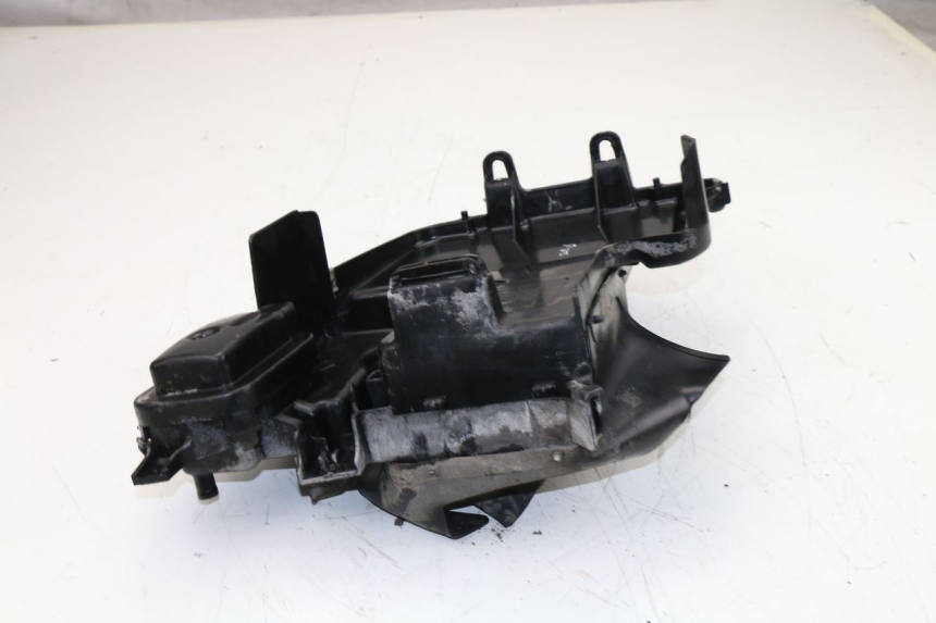 photo de PASE RUEDA TRASERO HONDA SCV LEAD 100 (2003 - 2007)