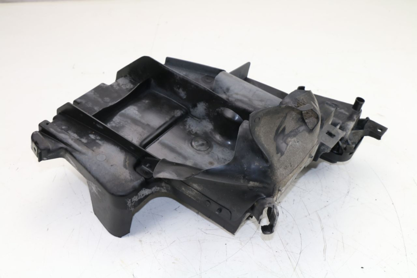 photo de PASE RUEDA TRASERO HONDA SCV LEAD 100 (2003 - 2007)