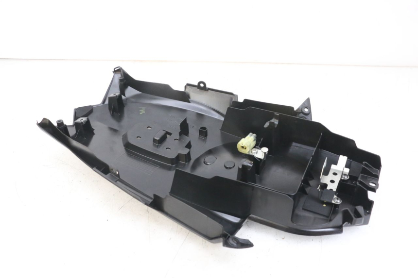 photo de PASO DE RUEDA TRASERO KAWASAKI VERSYS ABS 650 (2015 - 2018)