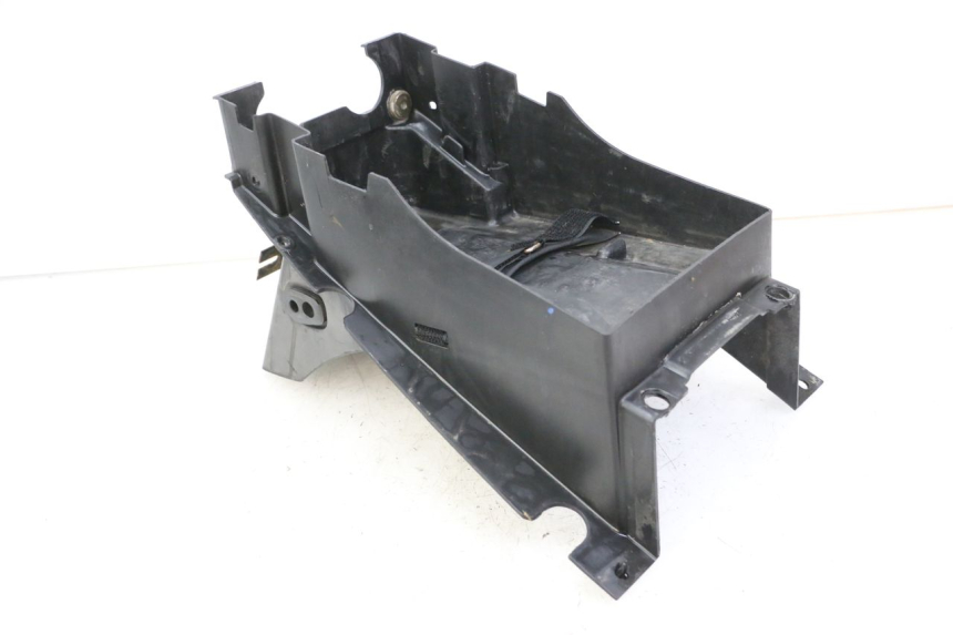 photo de PASE RUEDA TRASERO KAWASAKI ZR7 ZR-7 S 750 (1999 - 2004)