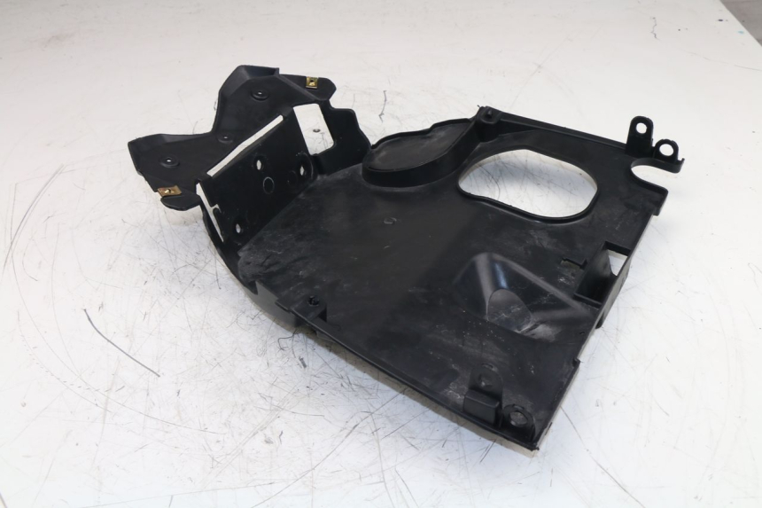 photo de PASE RUEDA TRASERO KYMCO AGILITY NAKED RENOUVO 4T 50 (2011 - 2017)