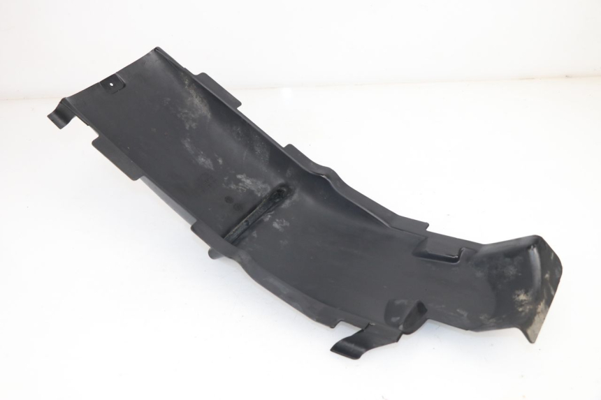 photo de PASE RUEDA TRASERO KYMCO PULSAR 125 (2008 - 2015)