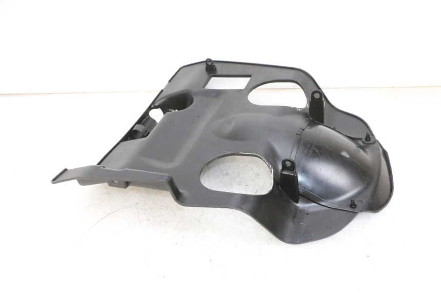 photo de PASO DE RUEDA TRASERO KYMCO LIKE 125 (2009 - 2016) - Primer plano técnico