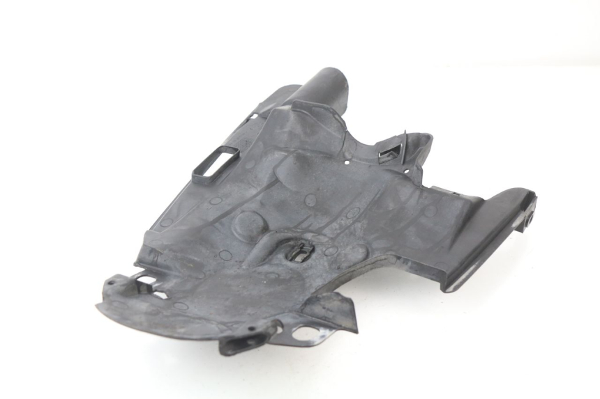 photo de PASE RUEDA TRASERO PEUGEOT LOOXOR 125 (2002 - 2006)