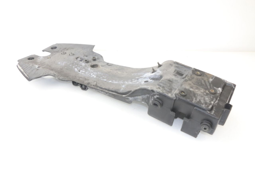 photo de PASE RUEDA TRASERO CAGIVA NAVIGATOR 1000 (2000 - 2005)