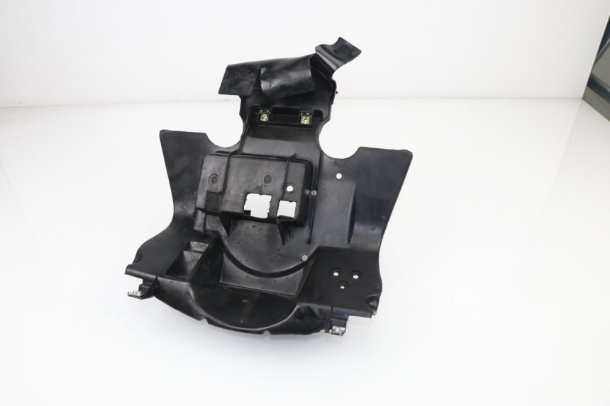 photo de PASE RUEDA TRASERO PEUGEOT SV 125 (1991 - 1994)