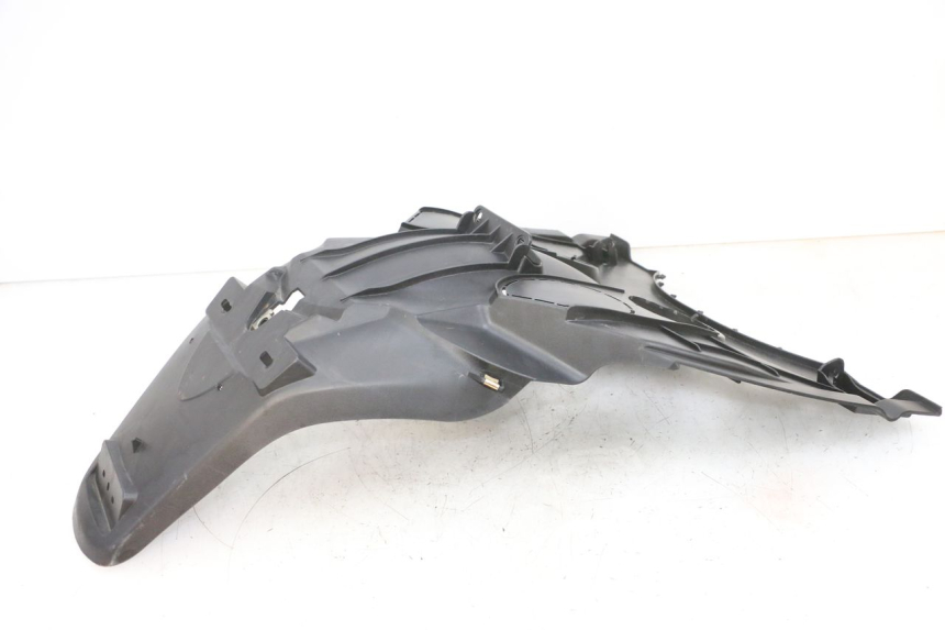 photo de PASE RUEDA TRASERO EFUN PUSA 1 - Primer plano técnico