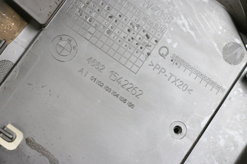 photo de PASE RUEDA TRASERO BMW R GS 1250 (2021 - 2024) - Estado de la superficie y material