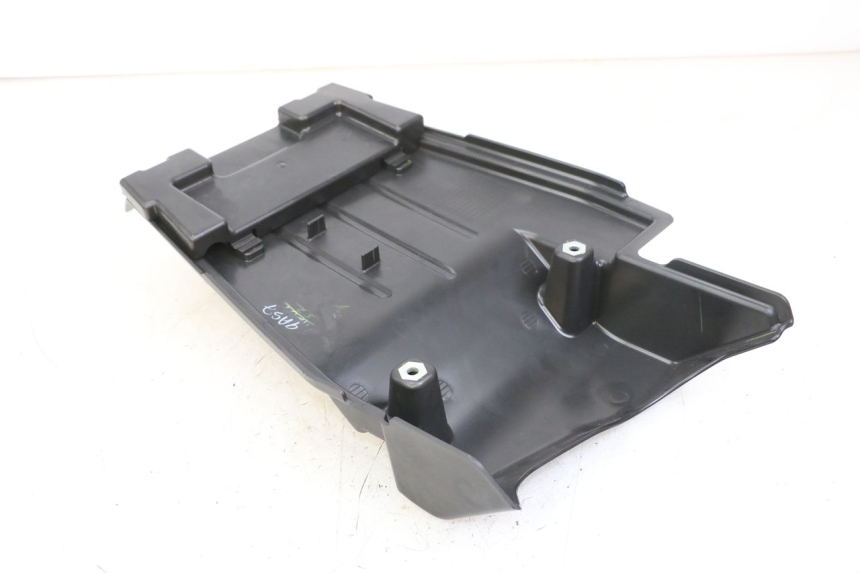photo de PASE RUEDA TRASERO ROYAL ENFIELD SCRAM 411 (2022 - 2024)