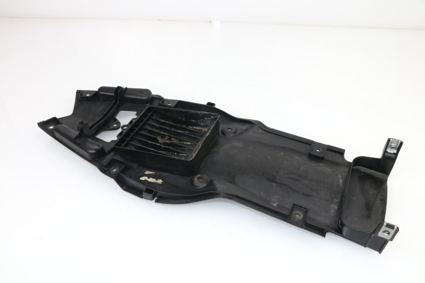 photo de PASE RUEDA TRASERO RIEJU RS3 50 (2010 - 2018)