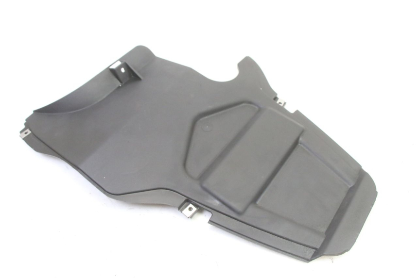 photo de PASE RUEDA TRASERO GILERA RUNNER SP 50 (2006 - 2008)