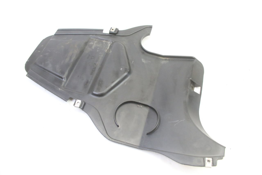 photo de PASE RUEDA TRASERO GILERA RUNNER SP 50 (2006 - 2008)