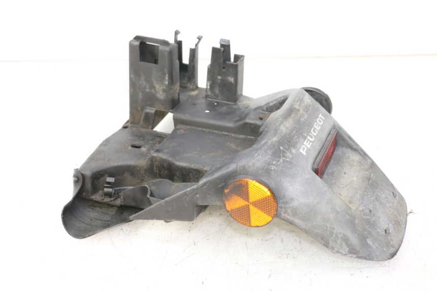 photo de PASE RUEDA TRASERO PEUGEOT SPEEDAKE 50 (1995 - 1997)