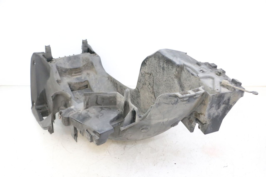 photo de PASE RUEDA TRASERO HONDA ST PAN EUROPEAN 1300 (2002 - 2013)