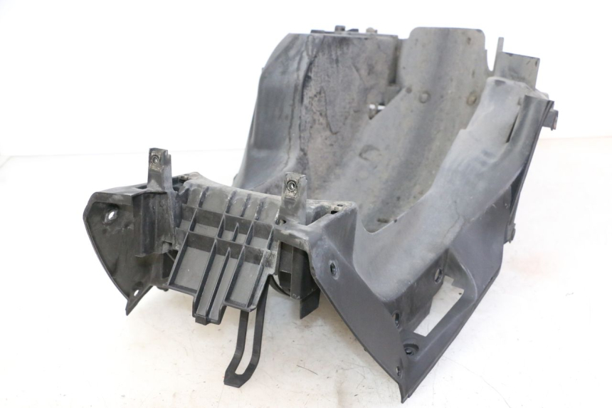 photo de PASE RUEDA TRASERO HONDA ST PAN EUROPEAN 1300 (2002 - 2013)