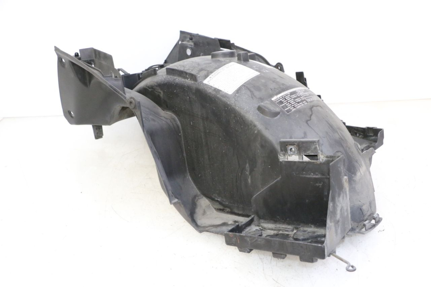 photo de PASE RUEDA TRASERO HONDA ST PAN EUROPEAN 1300 (2002 - 2013)