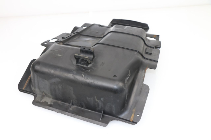 photo de PASE RUEDA TRASERO SUZUKI BURGMAN EXECUTIVE ABS 650 (2006 - 2012)