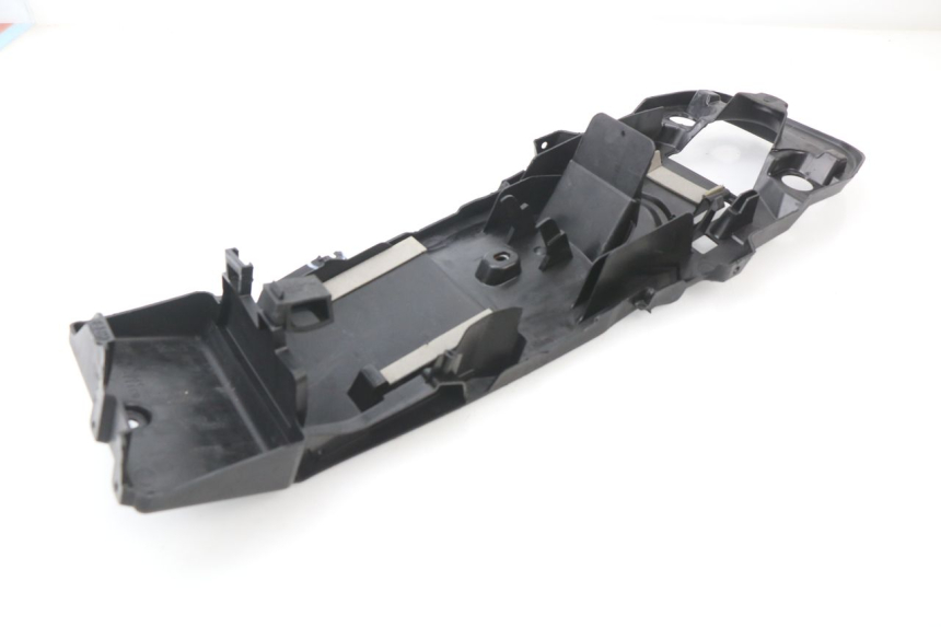 photo de PASE RUEDA TRASERO SUZUKI GSX-R GSXR 600 (2008 - 2010)