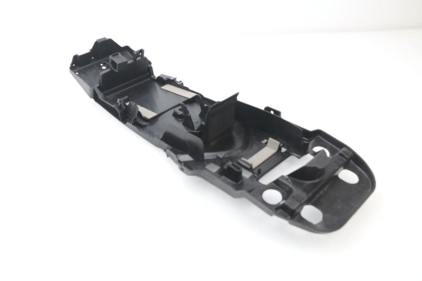photo de PASE RUEDA TRASERO SUZUKI GSX-R GSXR 600 (2008 - 2010)