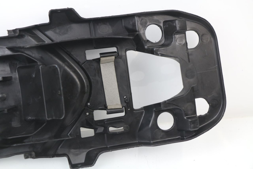photo de PASE RUEDA TRASERO SUZUKI GSX-R GSXR 600 (2008 - 2010)