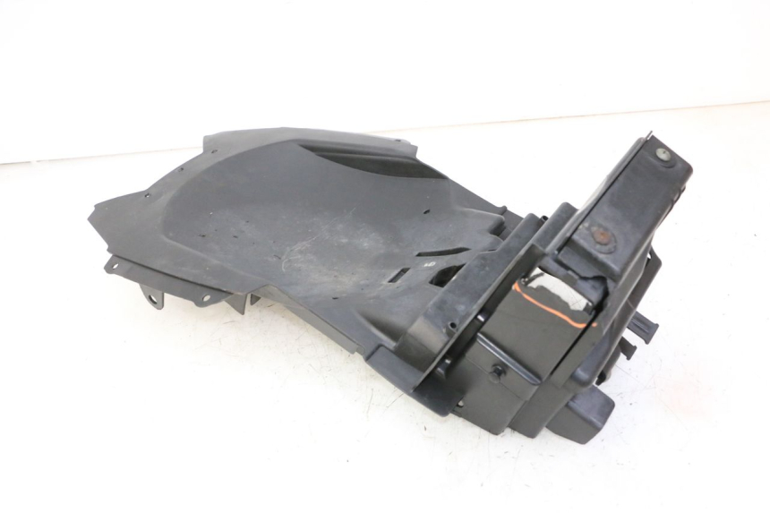 photo de PASE RUEDA TRASERO SUZUKI SV S 650 (2003 - 2009)