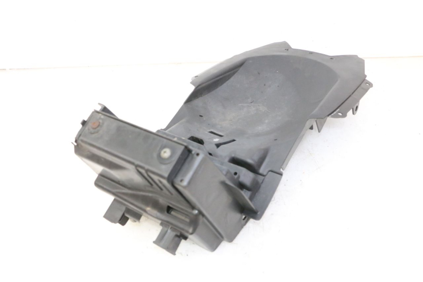 photo de PASE RUEDA TRASERO SUZUKI SV S 650 (2003 - 2009)