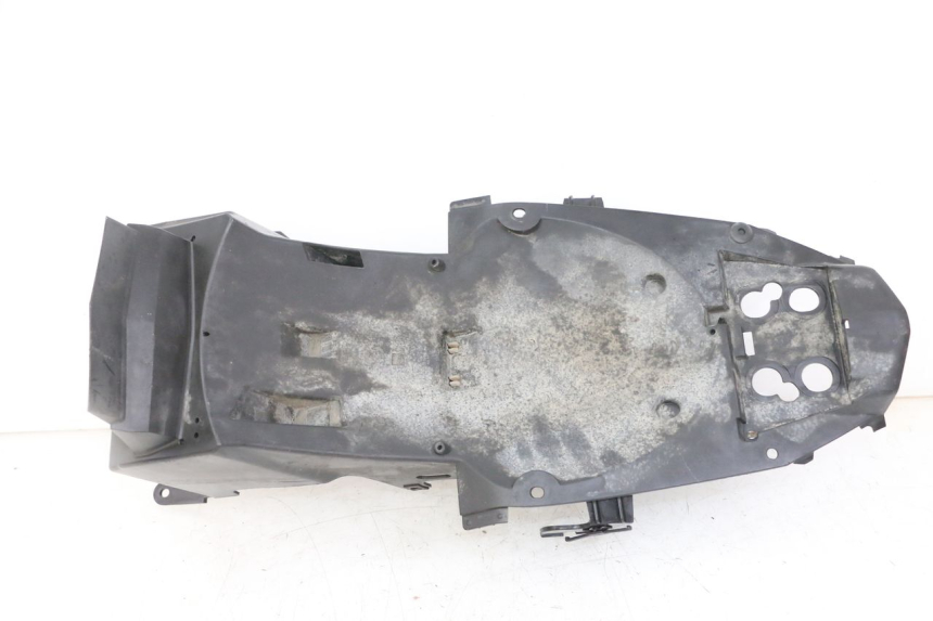 photo de PASE RUEDA TRASERO YAMAHA XJ6 ABS 600 (2008 - 2016)