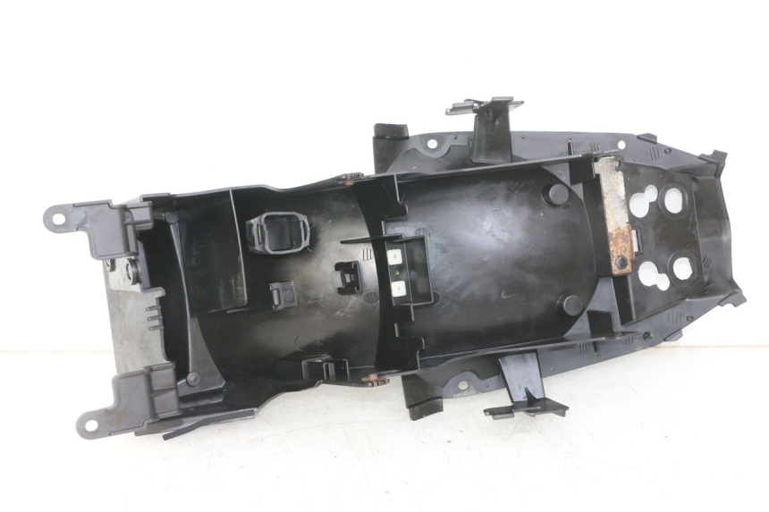 photo de PASE RUEDA TRASERO YAMAHA XJ6 ABS 600 (2008 - 2016)