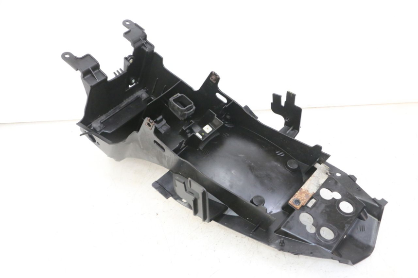 photo de PASE RUEDA TRASERO YAMAHA XJ6 ABS 600 (2008 - 2016)